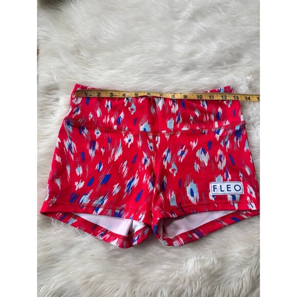 Fleo shorts Small - Picture 4 of 7